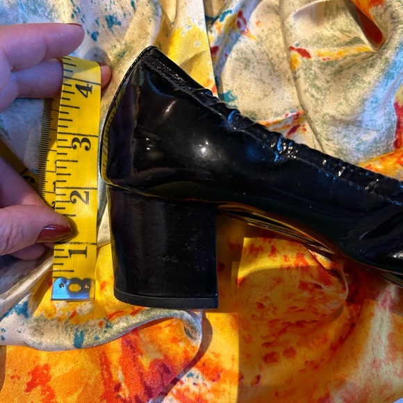 Prada shoes - Picture 4 of 9